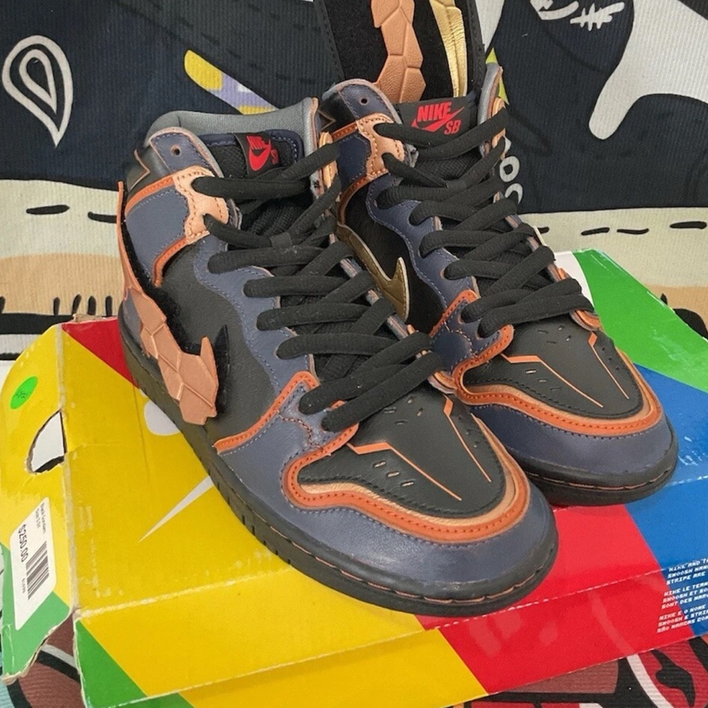 Size 5.5 - Nike Gundam x Dunk SB High Project Unicorn - Banshee Norn